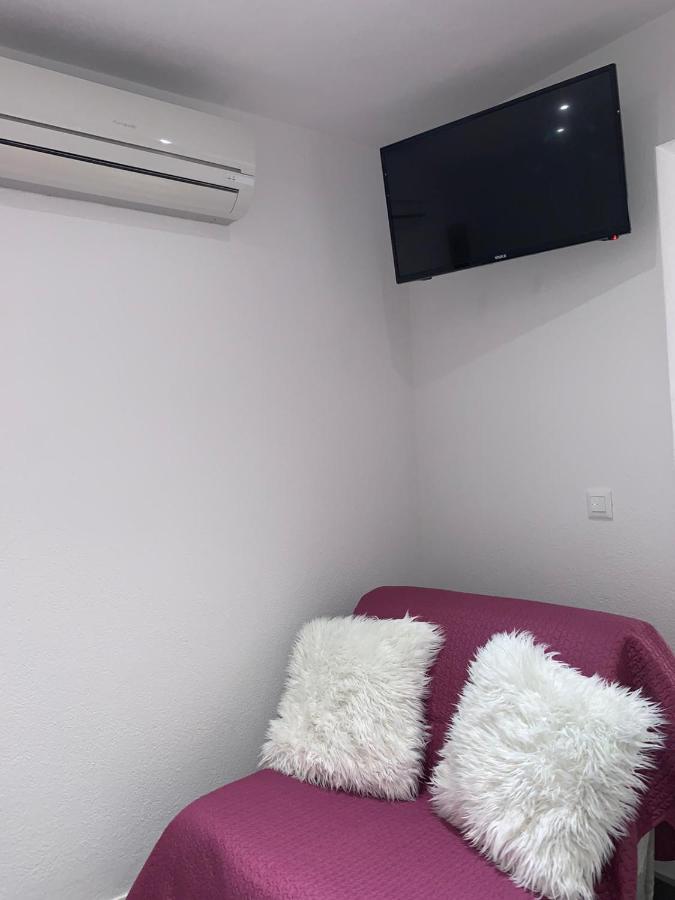 Niko Apartment Baška Voda Exterior foto
